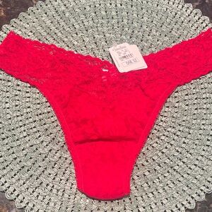 NWT Neiman Marcus Vibrant Red Lace Signature low rise thongs. Vibrant Red.